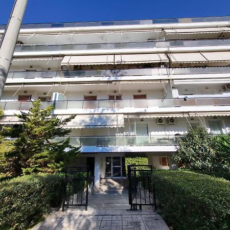 Apartment Near The Center Of Glyfada Athén Kültér fotó